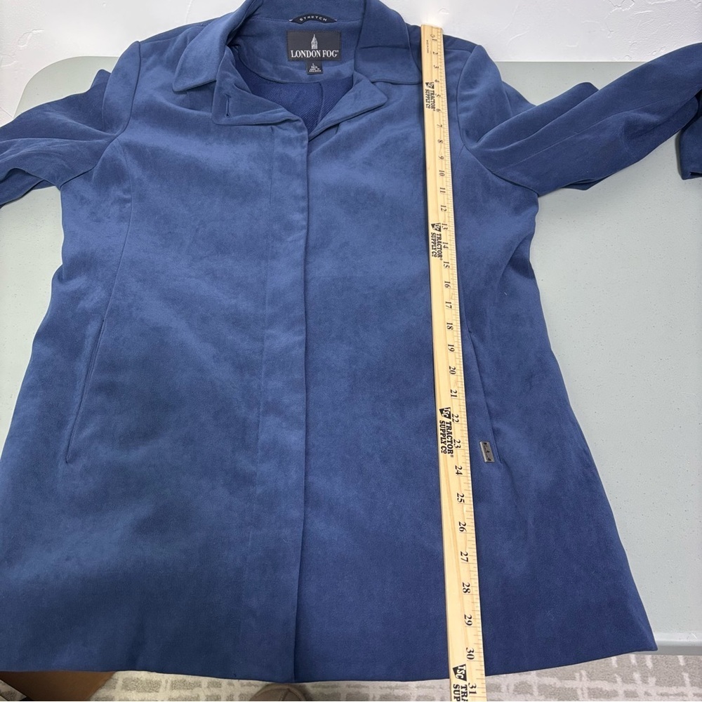 London Fog Women's Blue Coat Button Front Large - Picture 8 of 8